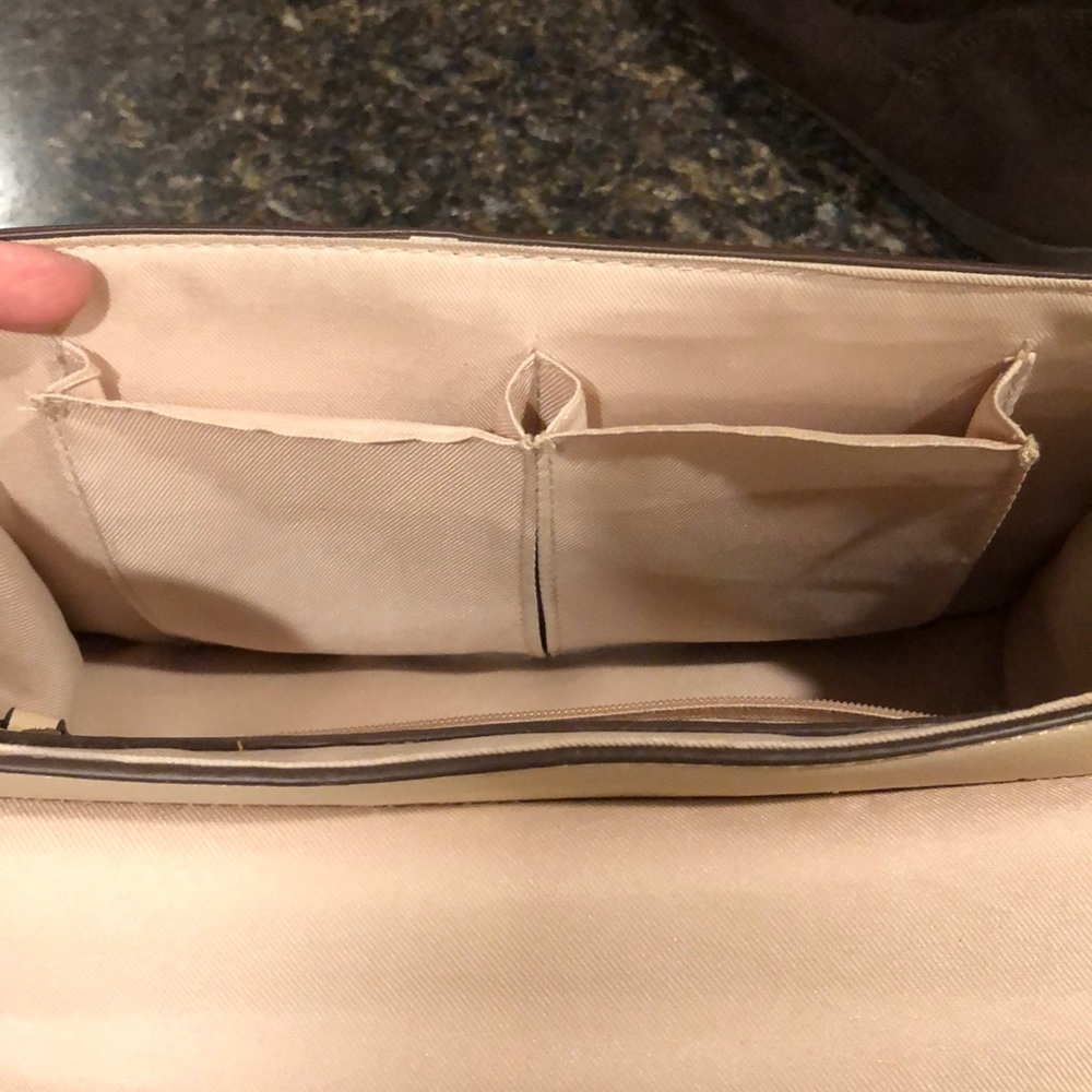Mossimo Purse - Picture 6 of 7